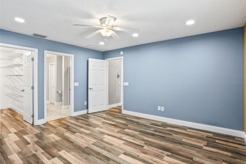 Casa en venta en The Villages, Florida, 3 dormitorios, 154.4 m2 № 1913533 - foto 26