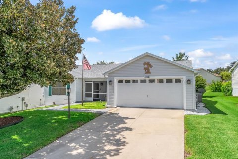 Casa en venta en The Villages, Florida, 3 dormitorios, 154.4 m2 № 1913533 - foto 1