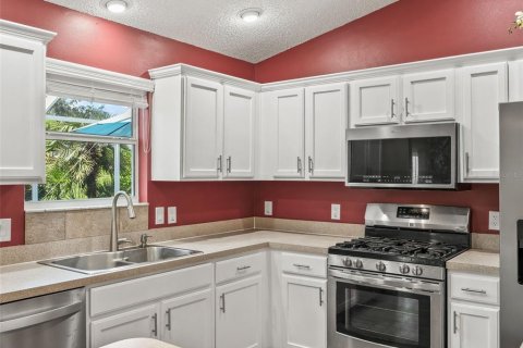 Casa en venta en The Villages, Florida, 3 dormitorios, 154.4 m2 № 1913533 - foto 15