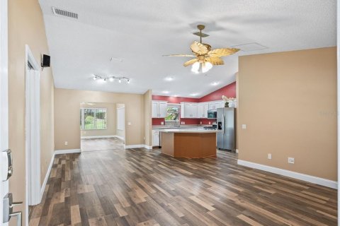 Casa en venta en The Villages, Florida, 3 dormitorios, 154.4 m2 № 1913533 - foto 8