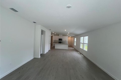 House in Palm Coast, Florida 4 bedrooms, 149.29 sq.m. № 1650714 - photo 5