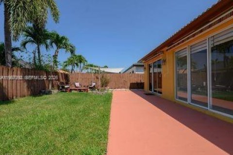 Купить виллу или дом в Майами-Лейкс, Флорида 4 спальни, 170.57м2, № 2050293 - фото 3