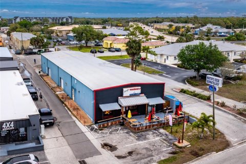 Commercial property in Port Charlotte, Florida 542.55 sq.m. № 2330789 - photo 2