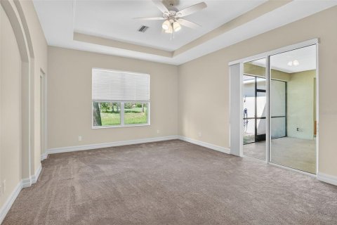House in Rotonda, Florida 4 bedrooms, 265.61 sq.m. № 1858236 - photo 21