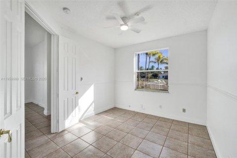 Casa en venta en Miramar, Florida, 4 dormitorios, 291.71 m2 № 2010635 - foto 17