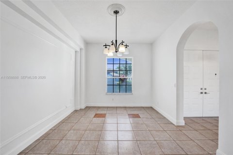 Casa en venta en Miramar, Florida, 4 dormitorios, 291.71 m2 № 2010635 - foto 26