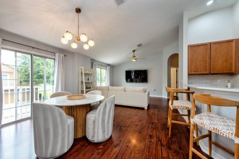 Condo in Tampa, Florida, 2 bedrooms  № 1813571 - photo 5
