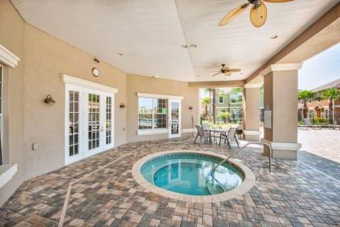 Condo in Tampa, Florida, 2 bedrooms  № 1813571 - photo 24