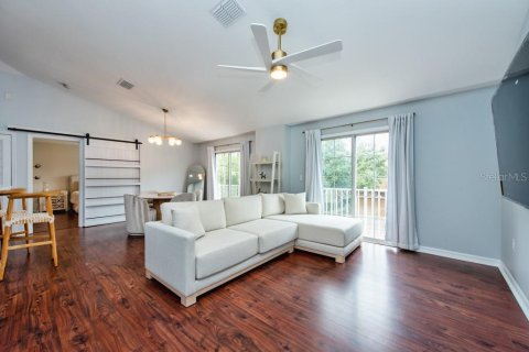 Condo in Tampa, Florida, 2 bedrooms  № 1813571 - photo 6