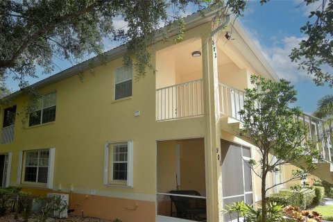 Copropriété à louer à Venice, Floride: 3 chambres, 128.48 m2 № 2399546 - photo 2