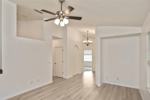 Copropriété à louer à Venice, Floride: 3 chambres, 128.48 m2 № 2399546 - photo 10