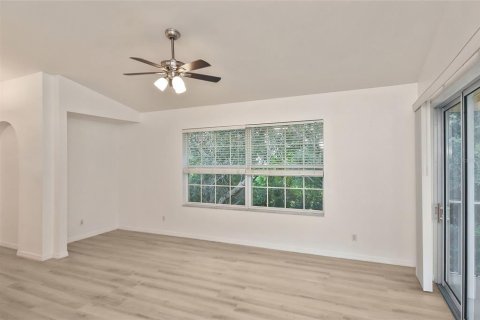 Copropriété à louer à Venice, Floride: 3 chambres, 128.48 m2 № 2399546 - photo 9
