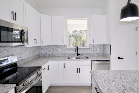 Casa en venta en Sebring, Florida, 3 dormitorios, 138.24 m2 № 1956916 - foto 11