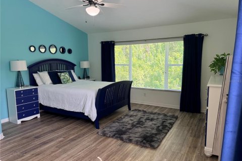 Townhouse in Tampa, Florida 2 bedrooms, 153.94 sq.m. № 2381255 - photo 10