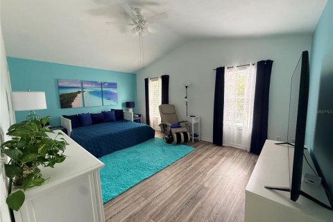 Townhouse in Tampa, Florida 2 bedrooms, 153.94 sq.m. № 2381255 - photo 19