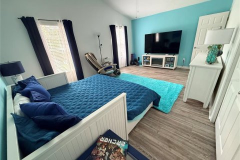 Townhouse in Tampa, Florida 2 bedrooms, 153.94 sq.m. № 2381255 - photo 17