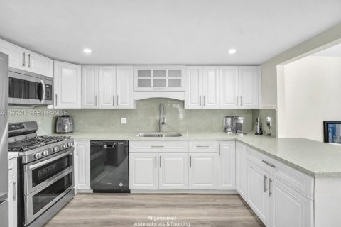 Adosado en venta en Miami, Florida, 2 dormitorios, 123.56 m2 № 2041722 - foto 12