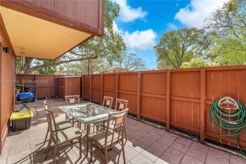 Adosado en venta en Miami, Florida, 2 dormitorios, 123.56 m2 № 2041722 - foto 14