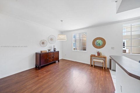 Condo in Aventura, Florida, 3 bedrooms  № 1935906 - photo 11