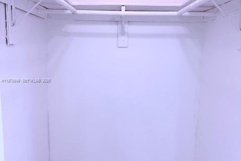 Villa ou maison à louer à Miami, Floride: 3 chambres, 118.64 m2 № 2046447 - photo 11