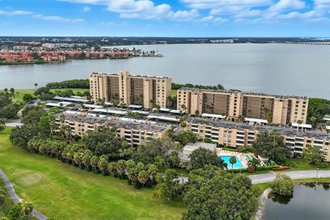 Condominio en venta en Clearwater, Florida, 5 habitaciones, 52.49 m2 № 2092738 - foto 29