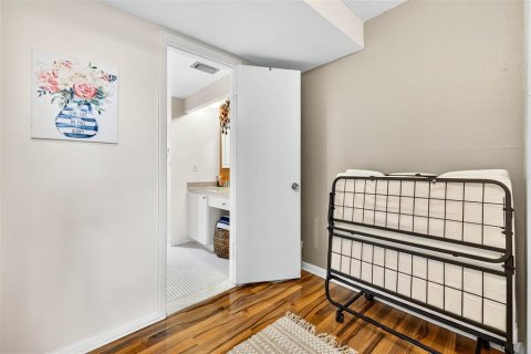 Condominio en venta en Clearwater, Florida, 5 habitaciones, 52.49 m2 № 2092738 - foto 13