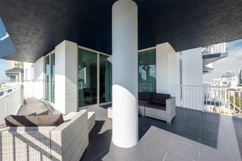 Copropriété à vendre à Miami, Floride: 3 chambres, 122.45 m2 № 1698242 - photo 27