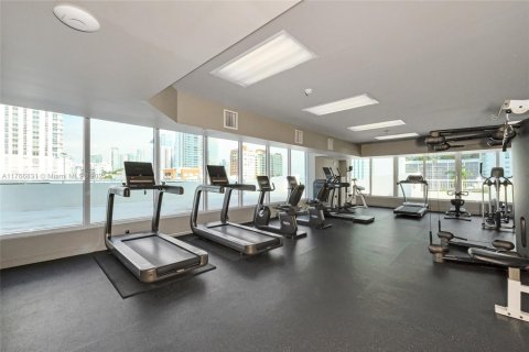 Copropriété à vendre à Miami, Floride: 3 chambres, 122.45 m2 № 1698242 - photo 30