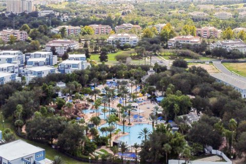 Купить таунхаус в Киссимми, Флорида 5 спален, 160.35м2, № 1931352 - фото 24