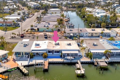 Villa ou maison à vendre à Holmes Beach, Floride: 2 chambres, 90.86 m2 № 1787365 - photo 9