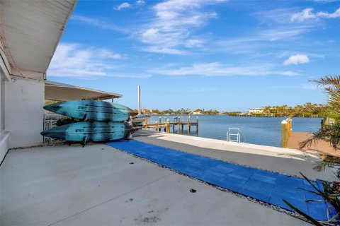 Villa ou maison à vendre à Holmes Beach, Floride: 2 chambres, 90.86 m2 № 1787365 - photo 6