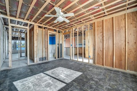 House in Holmes Beach, Florida 2 bedrooms, 90.86 sq.m. № 1787365 - photo 27