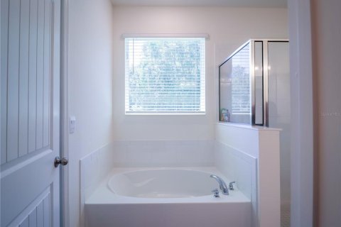 Casa en venta en Kissimmee, Florida, 4 dormitorios, 199.18 m2 № 1918395 - foto 20