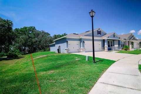 Casa en venta en Kissimmee, Florida, 4 dormitorios, 199.18 m2 № 1918395 - foto 5