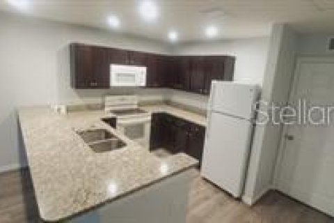 Apartment in Kissimmee, Florida 3 bedrooms, 104.05 sq.m. № 2218674 - photo 4