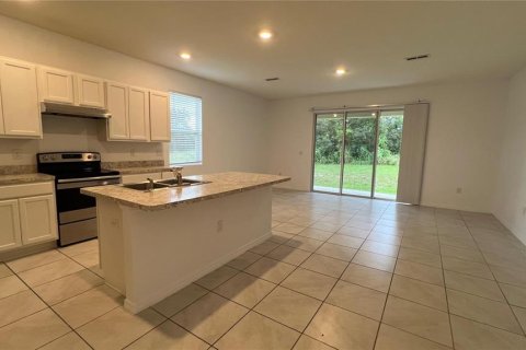 Townhouse in Davenport, Florida 3 bedrooms, 150.97 sq.m. № 1901782 - photo 3