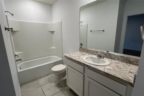 Townhouse in Davenport, Florida 3 bedrooms, 150.97 sq.m. № 1901782 - photo 8