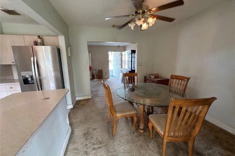 Купить виллу или дом в Пальметто-Бей, Флорида 3 спальни, 108.14м2, № 1993860 - фото 5