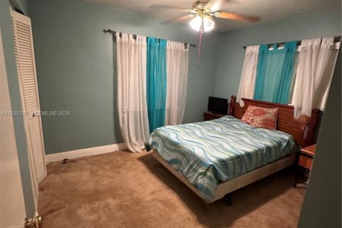 Купить виллу или дом в Пальметто-Бей, Флорида 3 спальни, 108.14м2, № 1993860 - фото 16