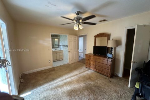 Купить виллу или дом в Пальметто-Бей, Флорида 3 спальни, 108.14м2, № 1993860 - фото 14