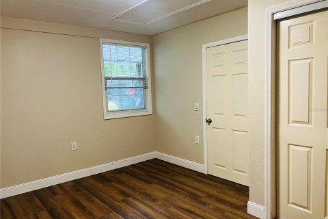 House in Orlando, Florida 1 bedroom, 50.54 sq.m. № 2231909 - photo 10