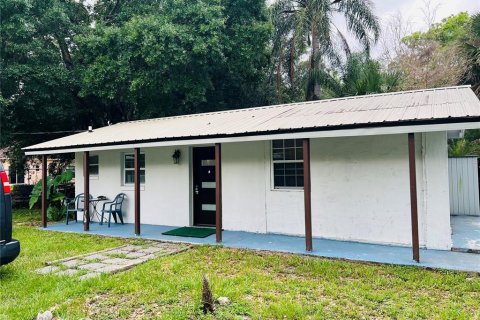 House in Orlando, Florida 1 bedroom, 50.54 sq.m. № 2231909 - photo 2