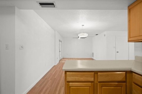 Casa en venta en Pinellas Park, Florida, 2 dormitorios, 100.8 m2 № 1565052 - foto 21