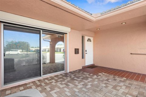 Casa en venta en Pinellas Park, Florida, 2 dormitorios, 100.8 m2 № 1565052 - foto 4