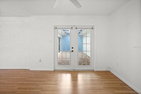 Casa en venta en Pinellas Park, Florida, 2 dormitorios, 100.8 m2 № 1565052 - foto 11