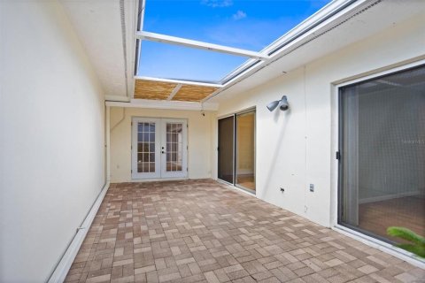 Casa en venta en Pinellas Park, Florida, 2 dormitorios, 100.8 m2 № 1565052 - foto 15