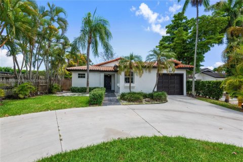 Casa en venta en Cutler Bay, Florida, 3 dormitorios, 112.78 m2 № 1804493 - foto 2