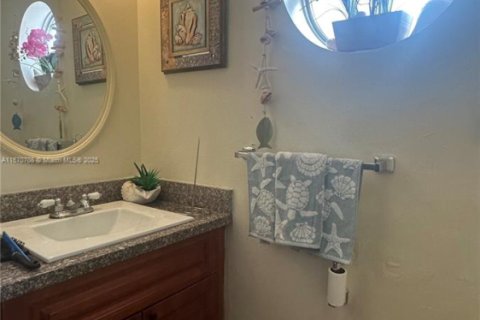 Casa en venta en Miramar, Florida, 3 dormitorios, 167.04 m2 № 1398038 - foto 14