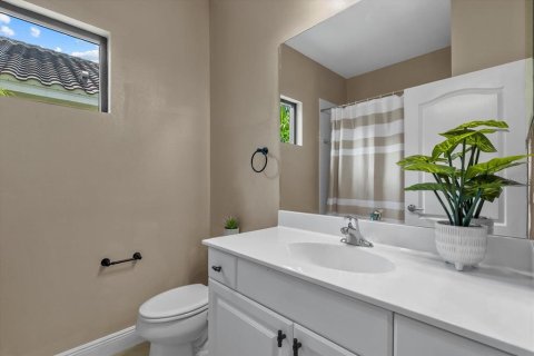 House in Bradenton, Florida 3 bedrooms, 164.07 sq.m. № 1883461 - photo 24