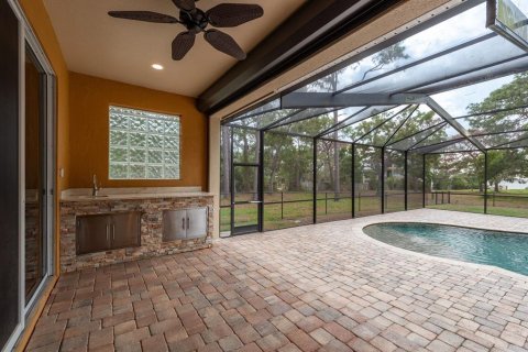 House in Tarpon Springs, Florida 4 bedrooms, 169.92 sq.m. № 1690659 - photo 23